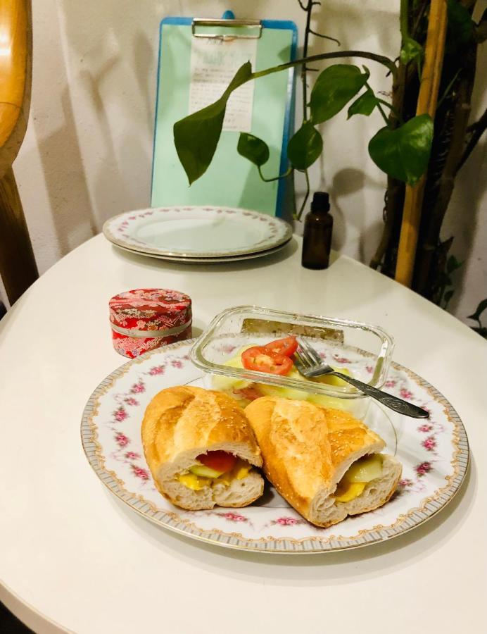 Simple & Cozy Hanoi Homestay Extérieur photo