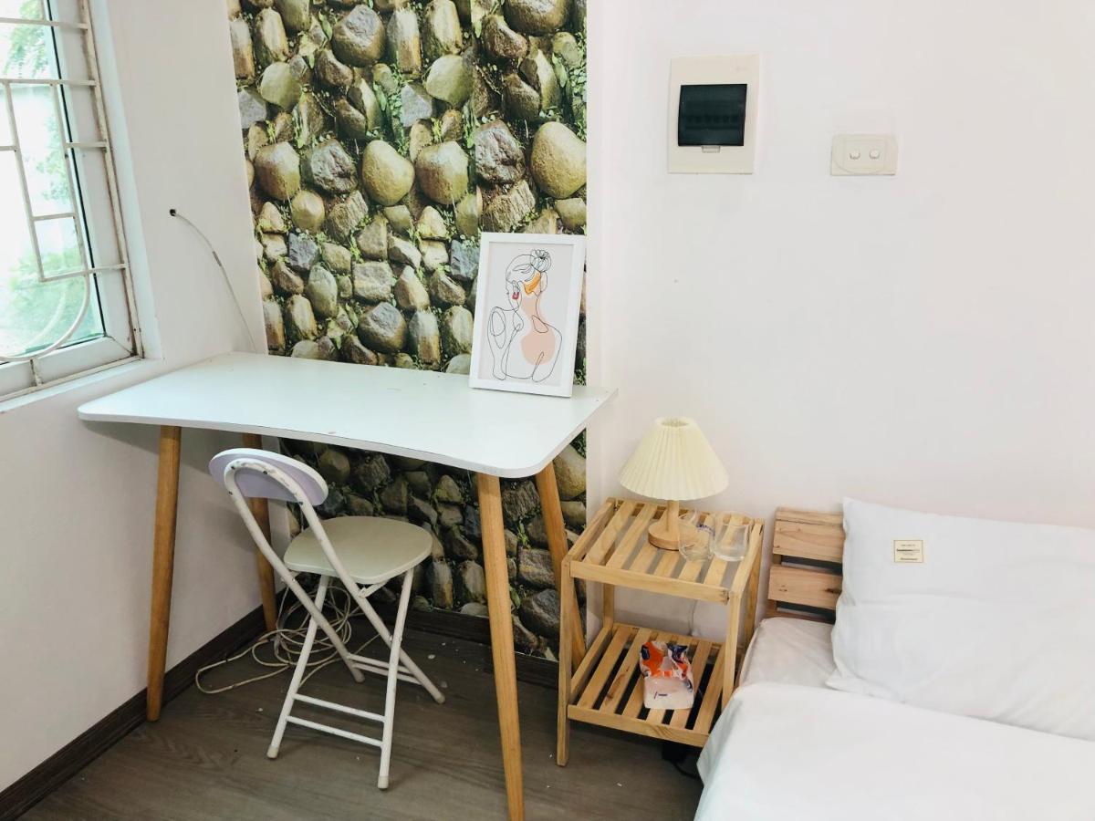 Simple & Cozy Hanoi Homestay Extérieur photo